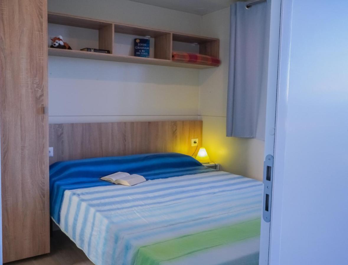 Camping Village Mareblu 마리나디세시나 외부 사진