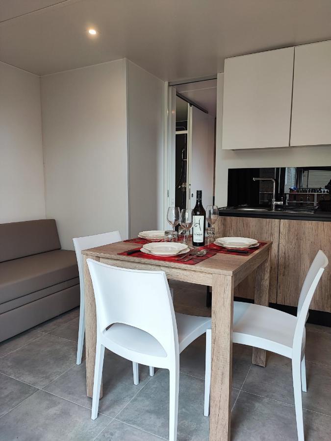 Camping Village Mareblu 마리나디세시나 외부 사진