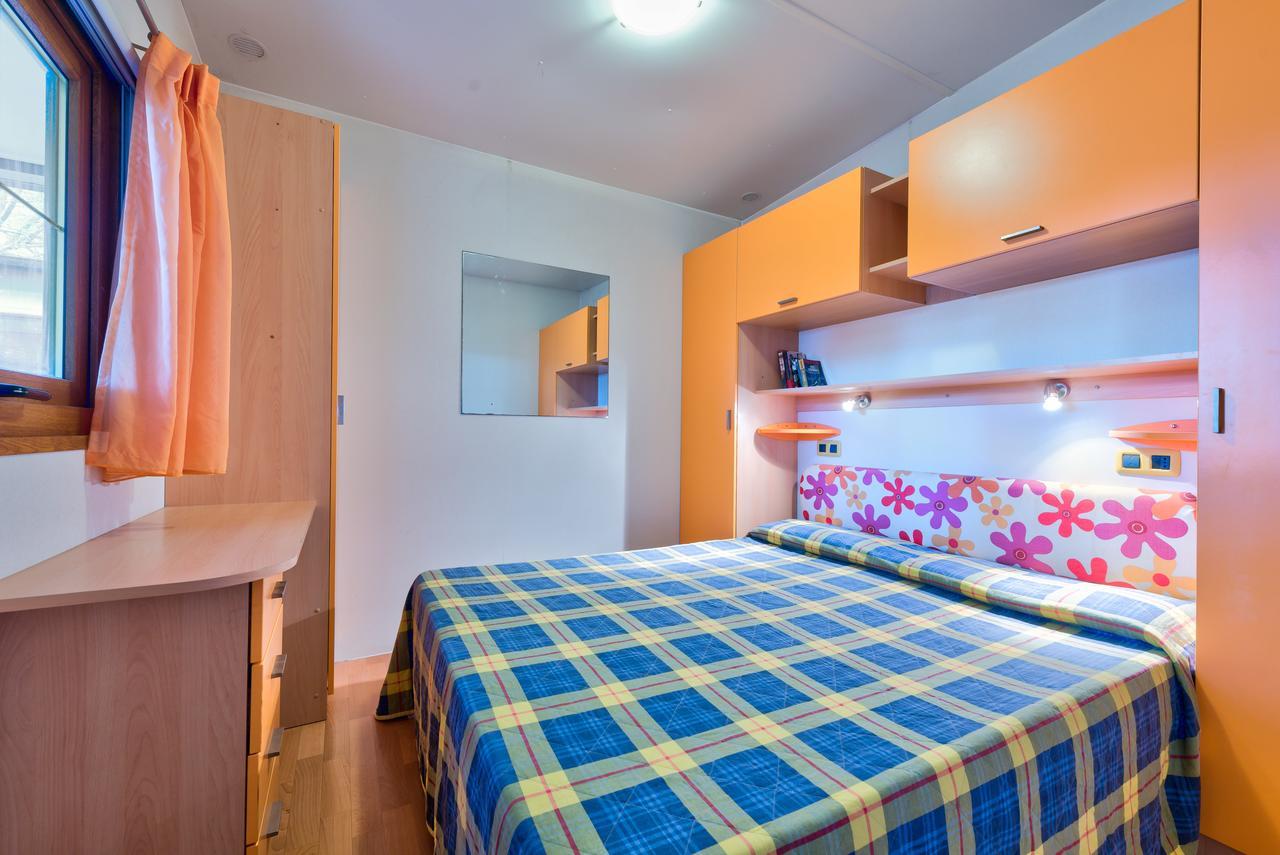 Camping Village Mareblu 마리나디세시나 외부 사진