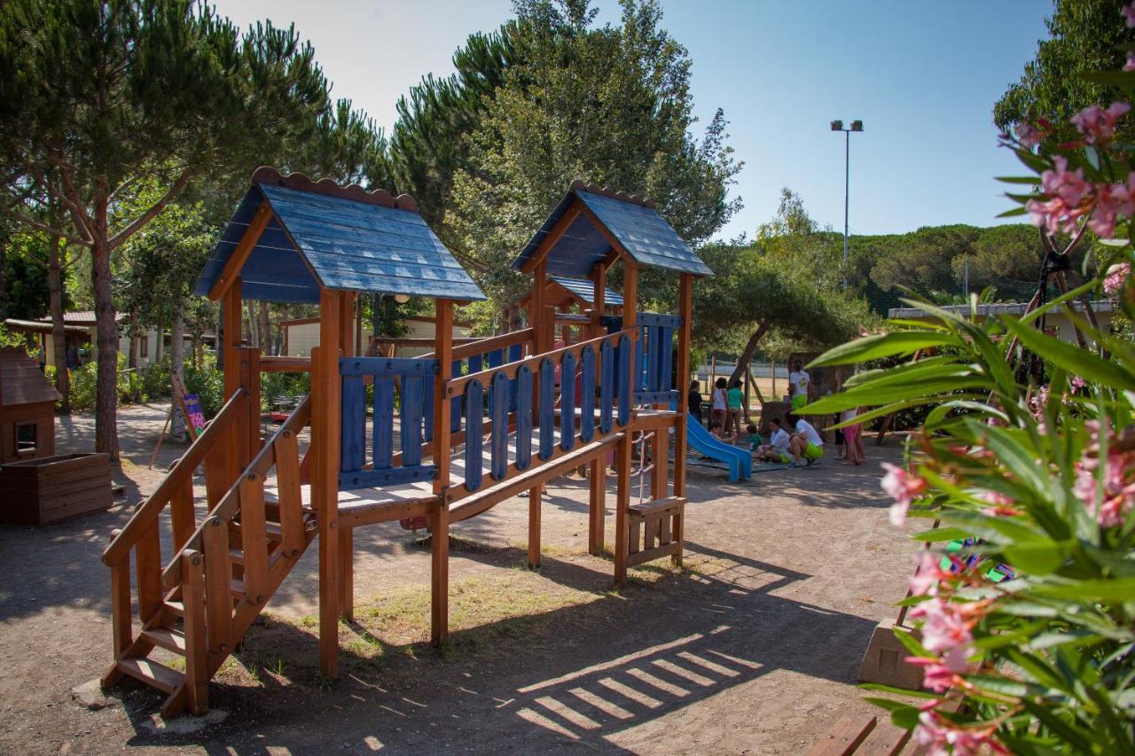 Camping Village Mareblu 마리나디세시나 외부 사진